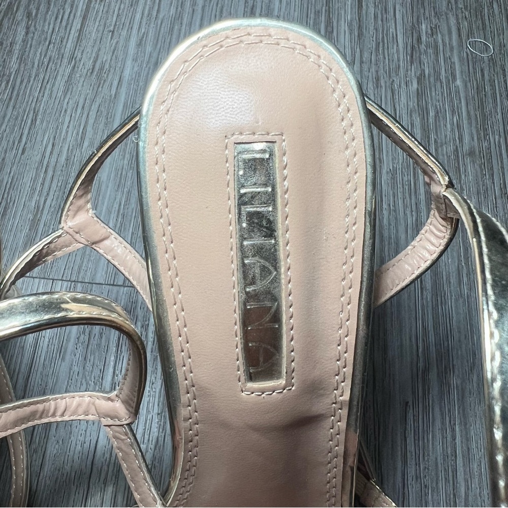 New Liliana Women's Metallic gold Strappy Heels - Picture 5 of 5